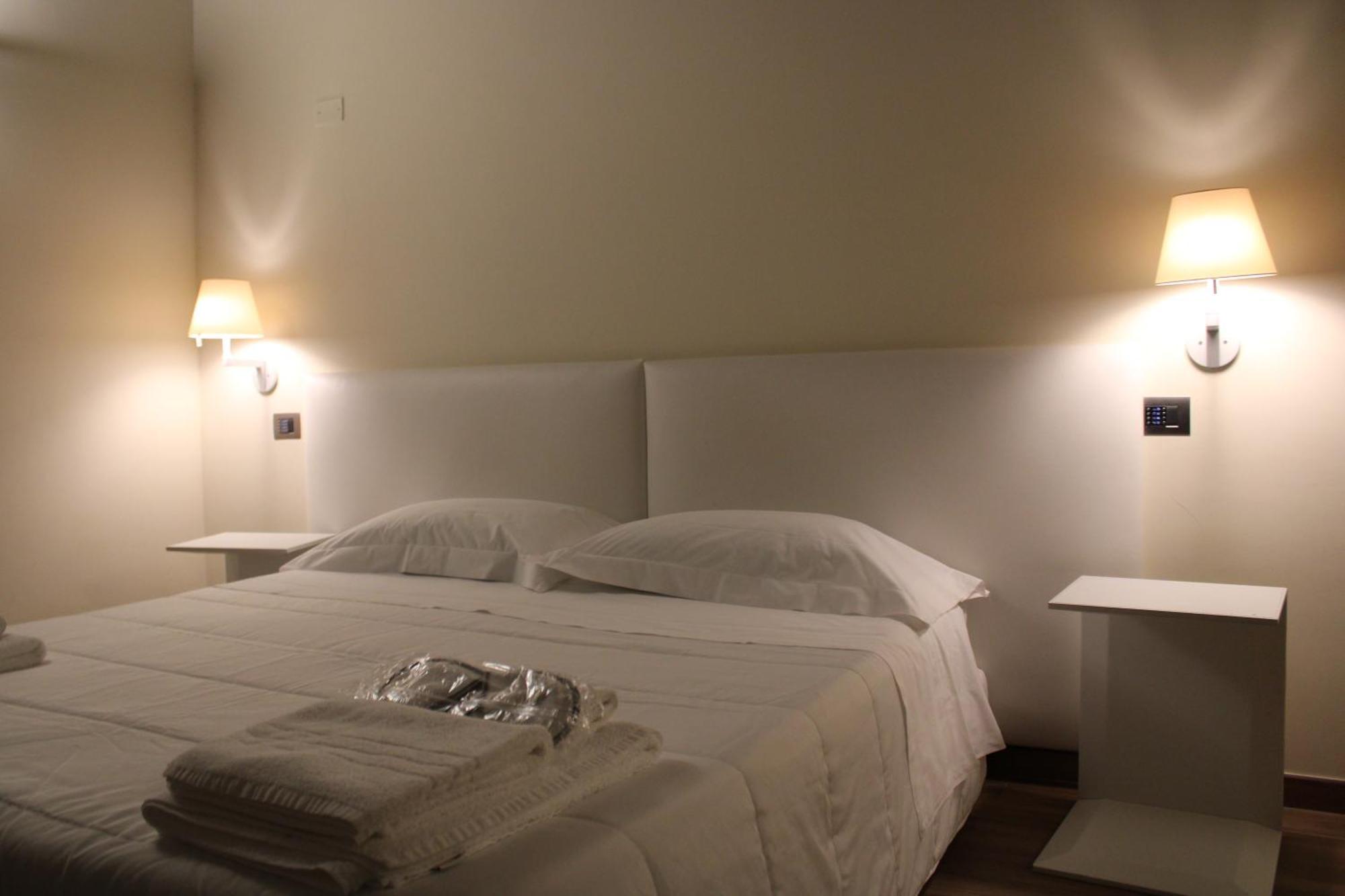 Il Borgo Ospitale - Albergo Diffuso Rotonda Esterno foto