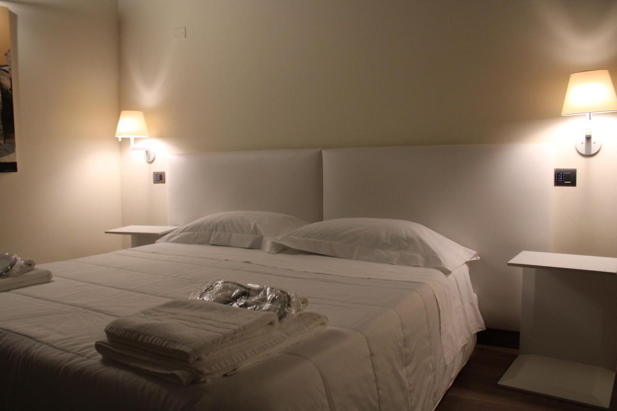 Il Borgo Ospitale - Albergo Diffuso Rotonda Esterno foto