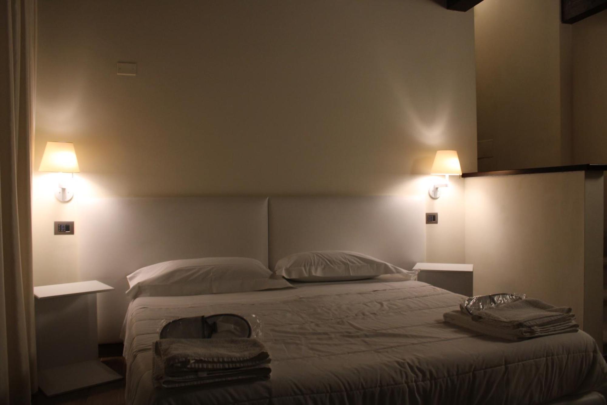 Il Borgo Ospitale - Albergo Diffuso Rotonda Esterno foto