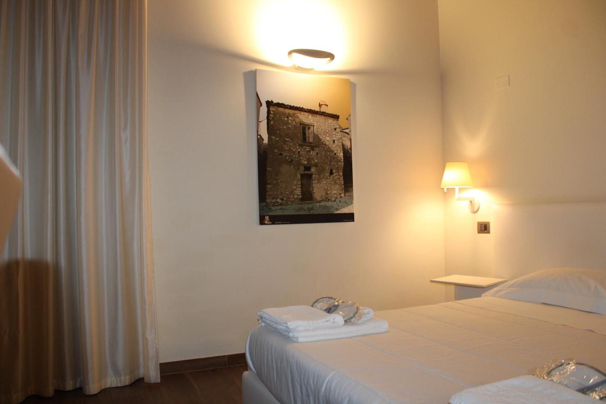 Il Borgo Ospitale - Albergo Diffuso Rotonda Esterno foto