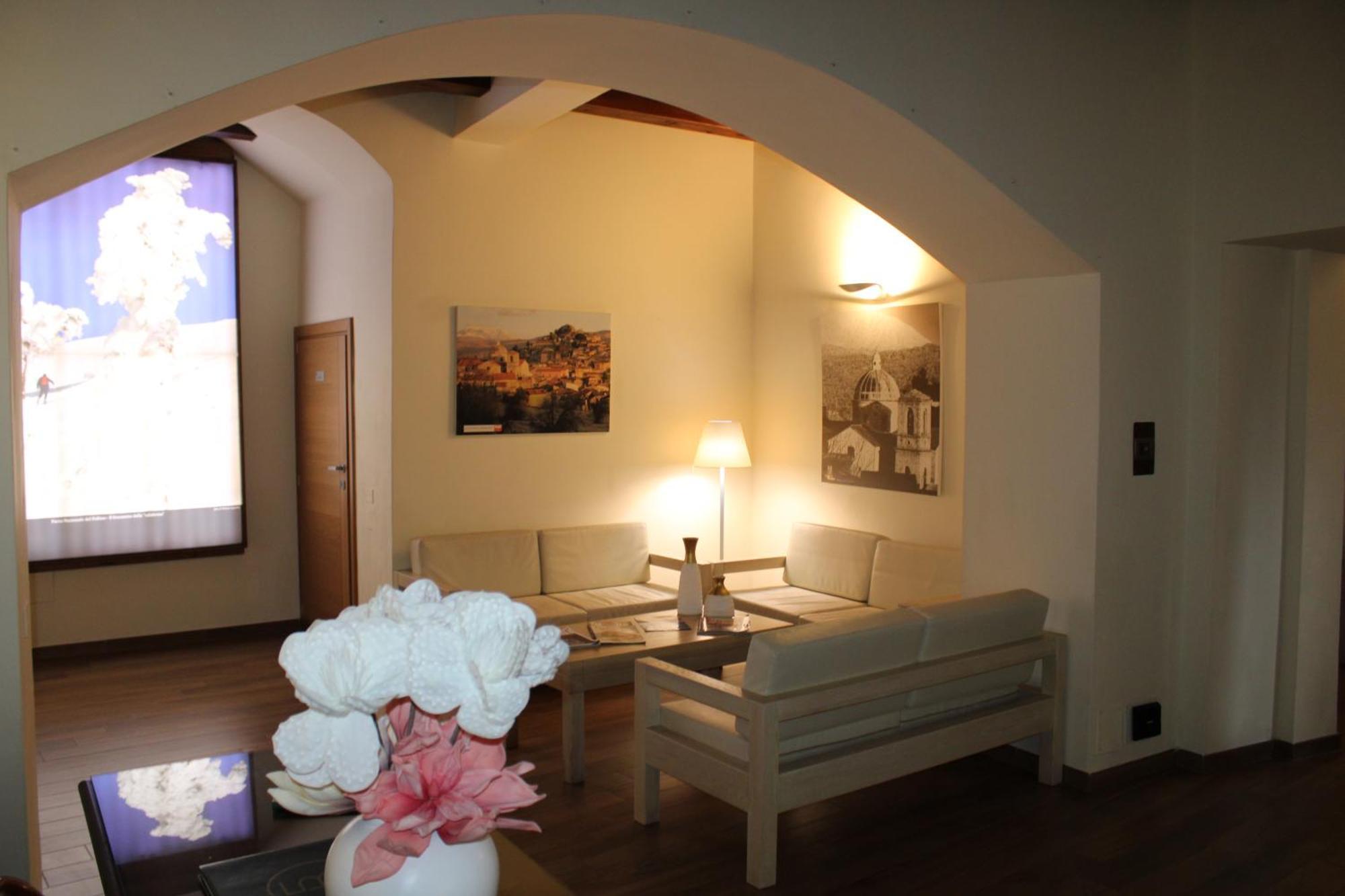 Il Borgo Ospitale - Albergo Diffuso Rotonda Esterno foto